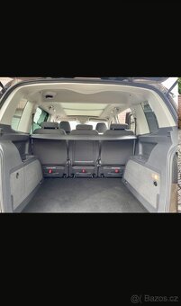 Volkswagen Touran 1T3 2.0TDI Highline - 14