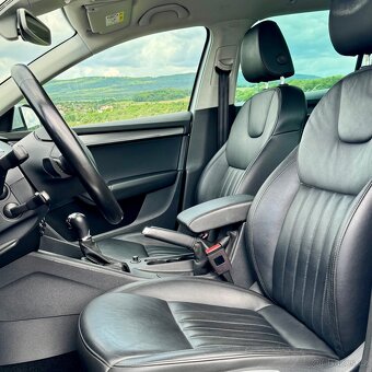 Škoda Octavia 3 2.0 tdi 110 kw - 14