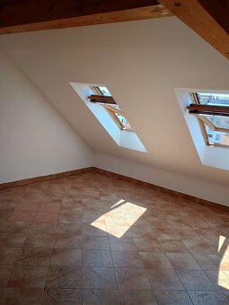 Pronájem 2+kk J. Š. Baara, České Budějovice - mezonet - 14