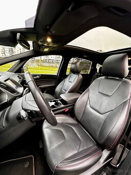 Ford S-MAX AWD 7 míst, TOP výbava, pravidelný servis - 14