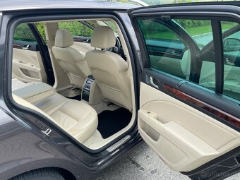 Škoda Superb 2 3.6 V6 4x4 combi TOP - 14