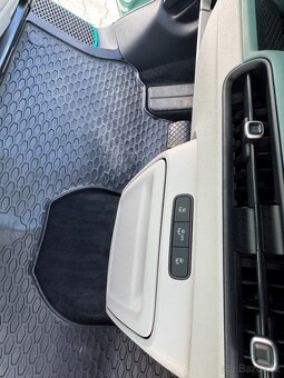 VW ID BUZZ v TOP stavu – jako nový - 14