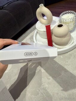 Luxusní, červený pásek na hodinky Apple Watch - 14