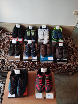 Mix pánské obuvi k prodeji - 14