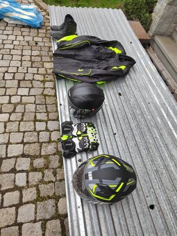 Prodám zánovní skůtr Trevis 125 R.V 2019 Pozustalost - 14