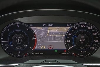Volkswagen Passat Variant 2.0 TDI BMT Highline DSG 110kW - 14