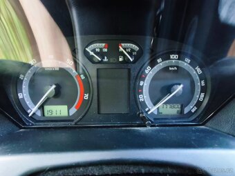 Škoda Fabia 1.4Mpi  Nová STK do 05/2027 - 14