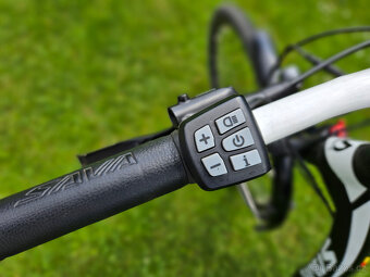 Dámské krosové elektrokolo SAVA, rám 20"(L), Bafang..350 km - 14