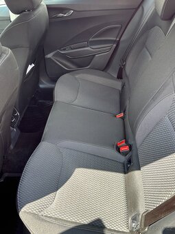 Škoda Fabia Style Plus 1.0TSi 81KW - 14