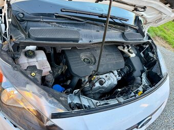 Ford Transit Connect - 14