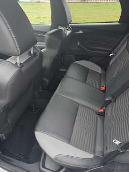 Ford Focus ST 2.0L 184kw, 88000km - 14