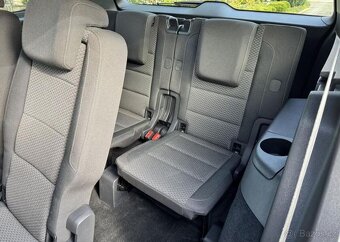 Volkswagen Touran 1.5 TSI DSG 7MÍST benzín automat 110 kw - 14