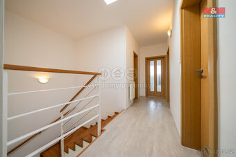 Prodej rodinného domu, 180 m², Syrovice - 14