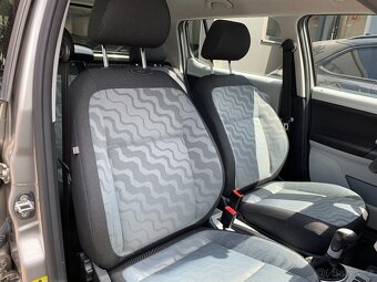 Škoda Fabia II 1.4 16V Ambiente r.v.2008 - 14