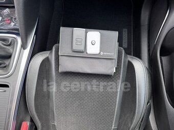 RENAULT Megane IV dCi 110 ENERGY INTENS rok 04/2016 - 14