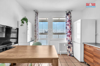 Prodej bytu 3+1, 71 m², Pardubice, ul. Kunětická - 14