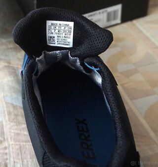 Pánská treková obuv adidas TERREX SWIFT R GTX v.40,5 - 14