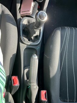 Prodám Opel Corsa 2010 - 14