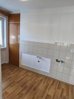 Prodám byt 3+1 po rekonstrukci k nastěhování - 14