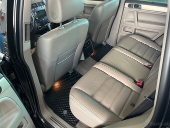 NEPOJÍZDNÝ VW Touareg 3.0TDI 176kW CASA - 14