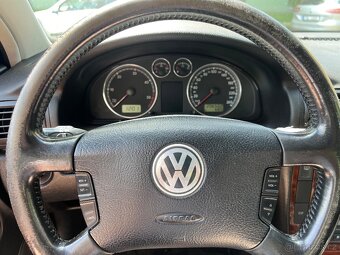Passat B5.5 1.9 TDi 74kw 5q AVB rv.2003 - 14