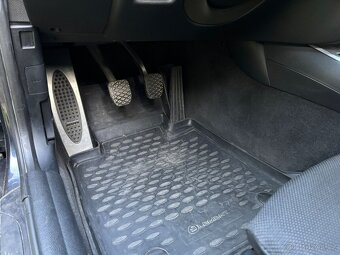 🔴BMW E81 120i 125kW originál M-paket🔴NOVÁ STK🔴 - 14