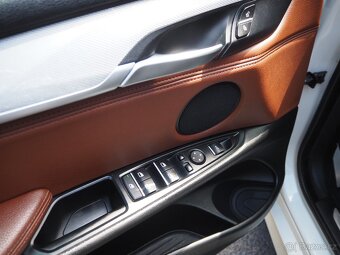 BMW X5 M50d PANORAMA - 14