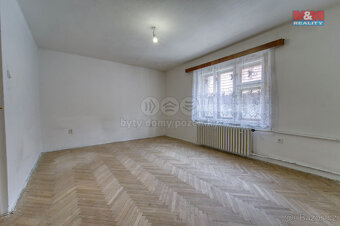 Prodej rodinného domu, 189 m², Lhota, ul. Na Skalce - 14