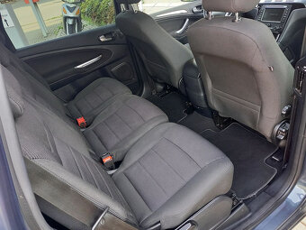 Ford S-MAX  2.0Tdci Titanium+klima+Manuál - 14