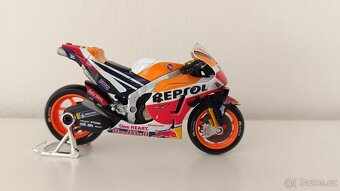 Modely MotoGP 1:18 Maisto - 14