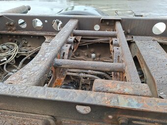 MB UNIMOG U527 4X4 - 14