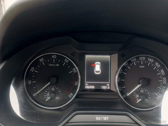 Škoda Octavia Combi 3, 1.8 TSI Elegance - 14