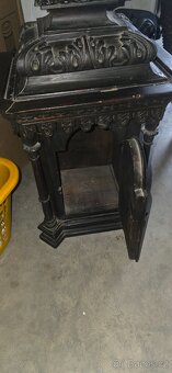 Hodně stará schránka/skříňka/ - 14