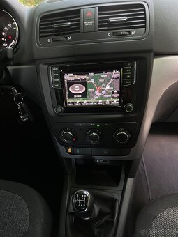 Škoda Yeti 1.2 TSI 81kw Style,R16,Navi,BT,CARPLAY - 14