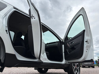 Dacia Duster 1,6SCe,původ CZ,1.majtel,88tkm,17alu,tažné, - 14