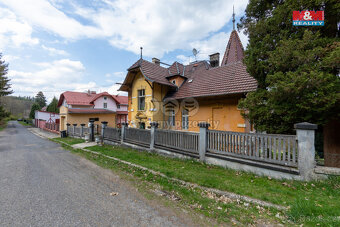 Prodej bytu 3+1, 100 m², Karlovy Vary, ul. K Přehradě - 14