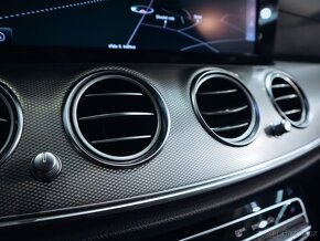 Mercedes-Benz E 350d AMG 190 kW - 14