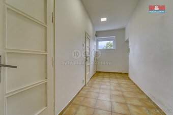 Prodej bytu 3+1, 77 m², Plzeň, ul. Částkova - 14