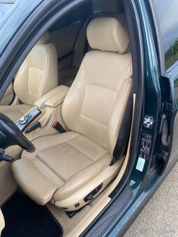 BMW e91 330xd - 14
