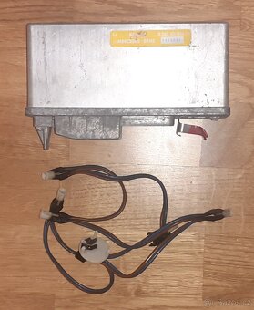 Predám diely na Mercedes W126 - 14