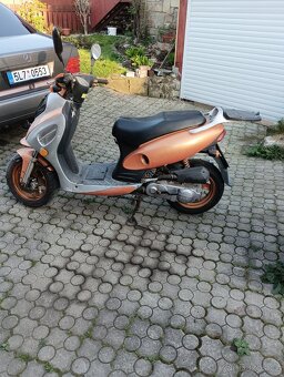 Dva skútry Yuki rally a Moto Zeta - 14