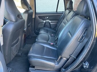 Volvo XC90 2.4 D5 136kW 7Míst Momentum - 14