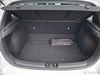 Hyundai i30 1.0i BENZIN r.22 43000km po1.majiteli PLNÝSERVIS - 14
