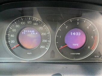 Volvo XC60 2009, 2.4 Diesel - 14