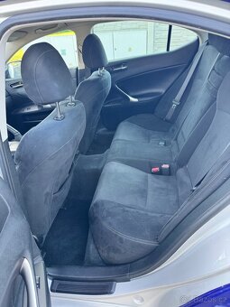 Lexus IS250, V6, RWD, rok 2009 - 14