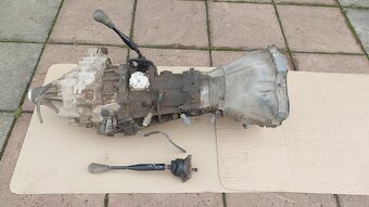 Nissan Terrano 2 převodovka 2,4 i - 14