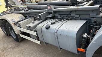 6x4 kontejner hákový teleskop MAN - 14