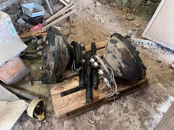 díly na kombajn - 14