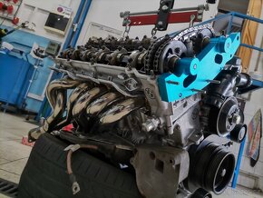 VEŠKERÉ NÁHRADNÍ DÍLY BMW 328i e46 MPAKET 1/ MOTOR PO GO - 14