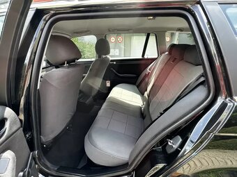 BMW Řada 3 E46 318i 85kW Combi Touring Klima 2005 - 14